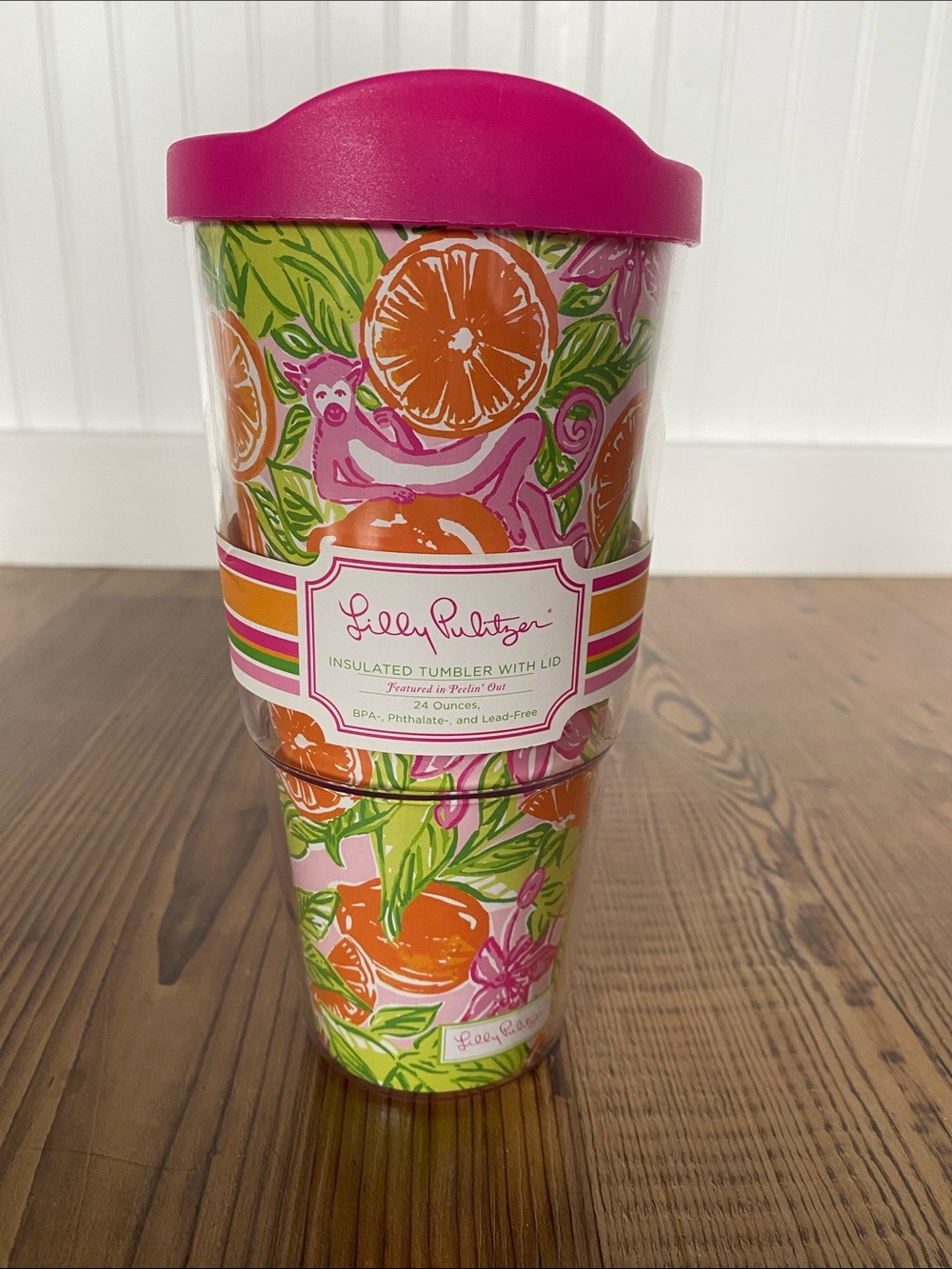 NWT Lilly Pulitzer Insulated Tumbler with Lid in Peelin’ Out